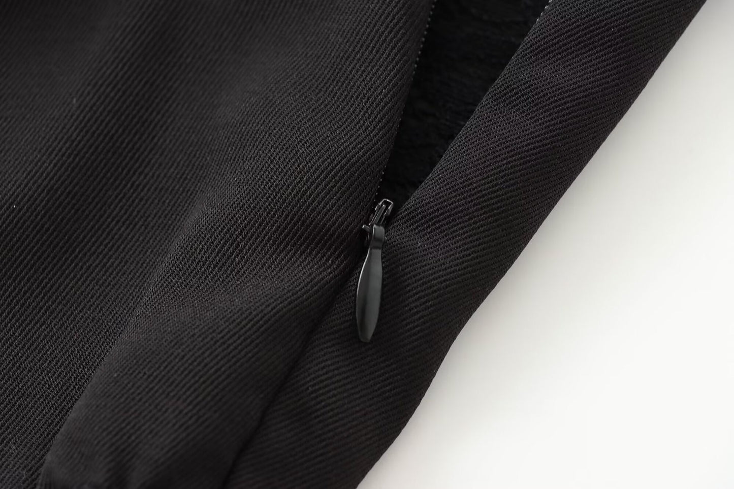 Noir Lace Bustier Peplum