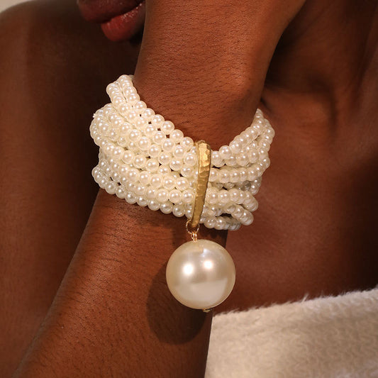The Valencia Pearl Bracelet