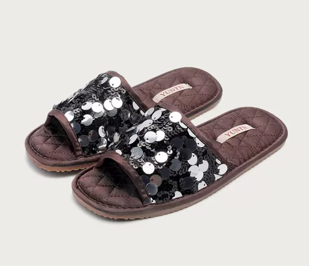 Spark Luxe Slides