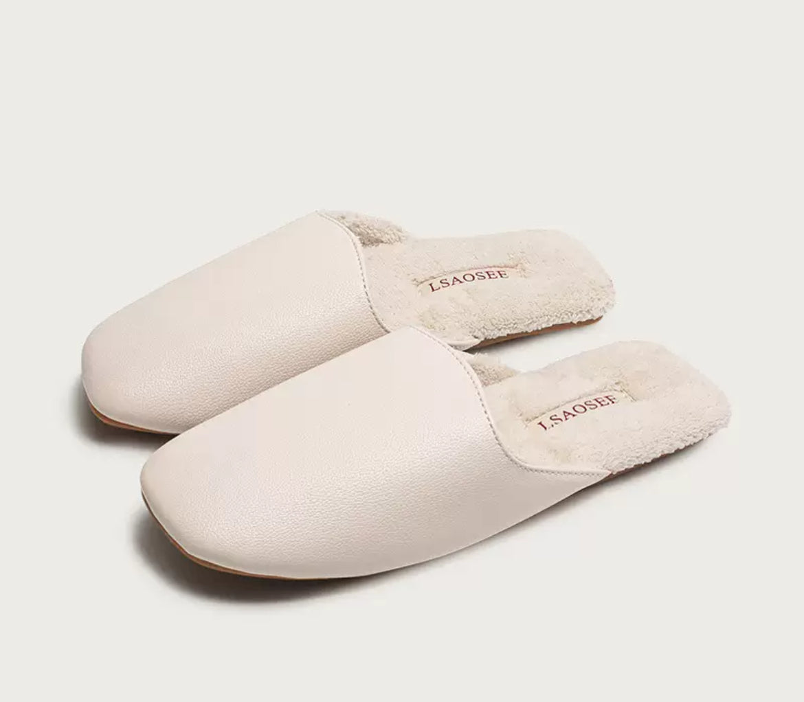 Minimalist Faux Leather Indoor Slippers