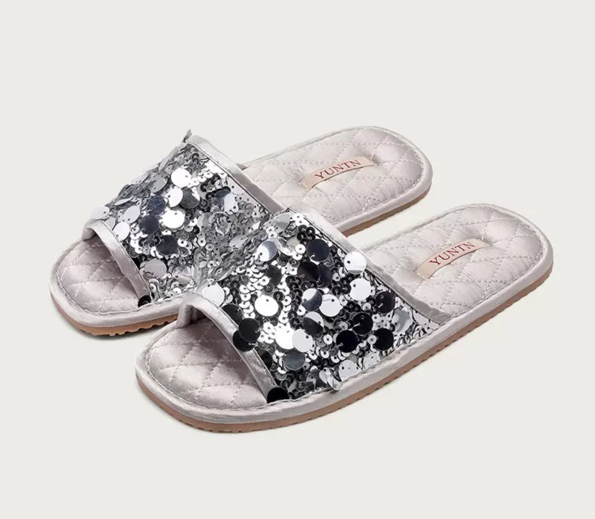 Spark Luxe Slides