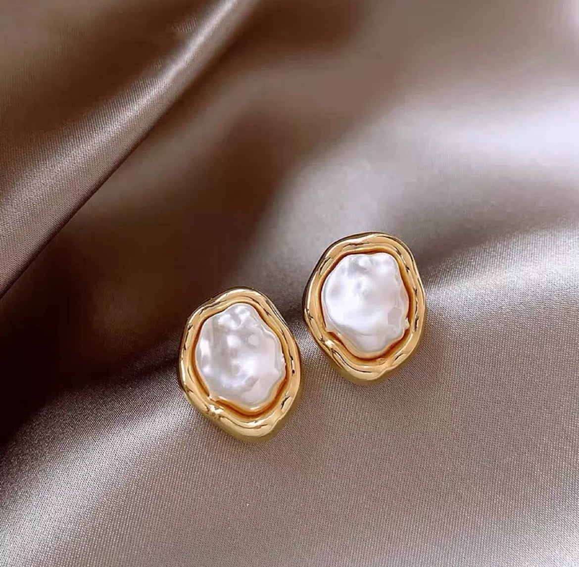 Organic Pearl Stud Earrings