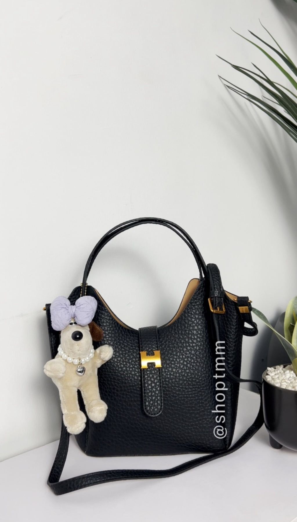 Bucket Shoulder Strap Bag With Charm